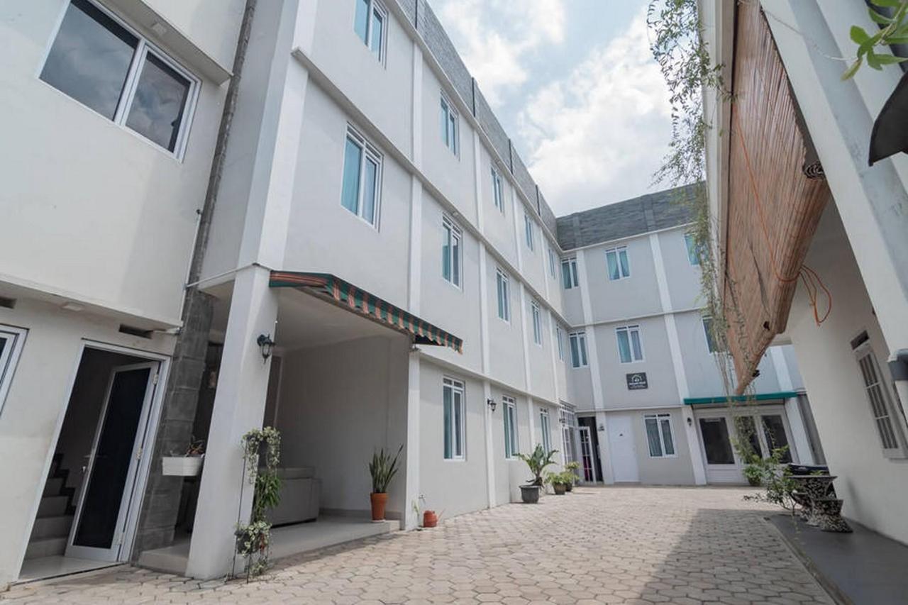 Hotel Koolkost Syariah Near Ipdn Jatinangor Sayang Exteriér fotografie